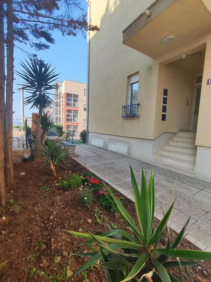 Beach Pearl Apartment Spalato 0*,  Croazia